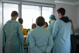 Circuit scientifique 2026 : ouvrez les portes de votre laboratoire au jeune public